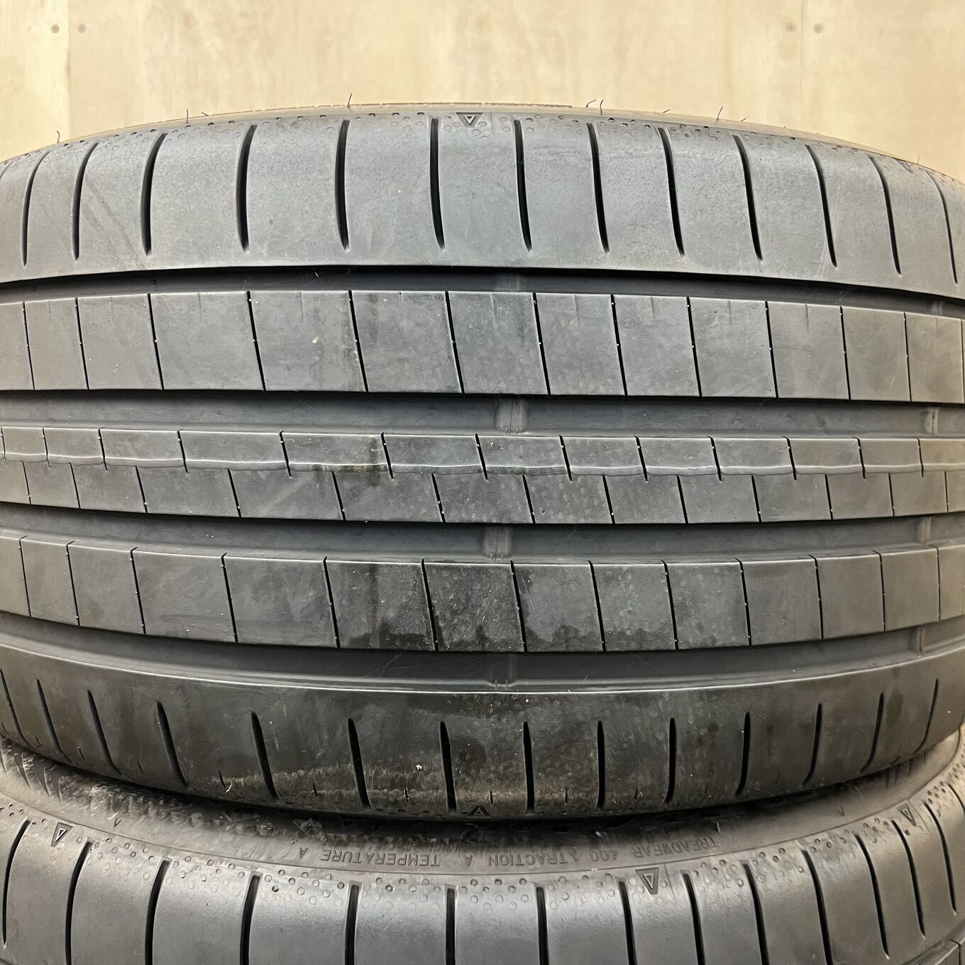 275/35 R19 Dunlop SP SPORT MAXX 060+ — 34 000 ¥/комплект