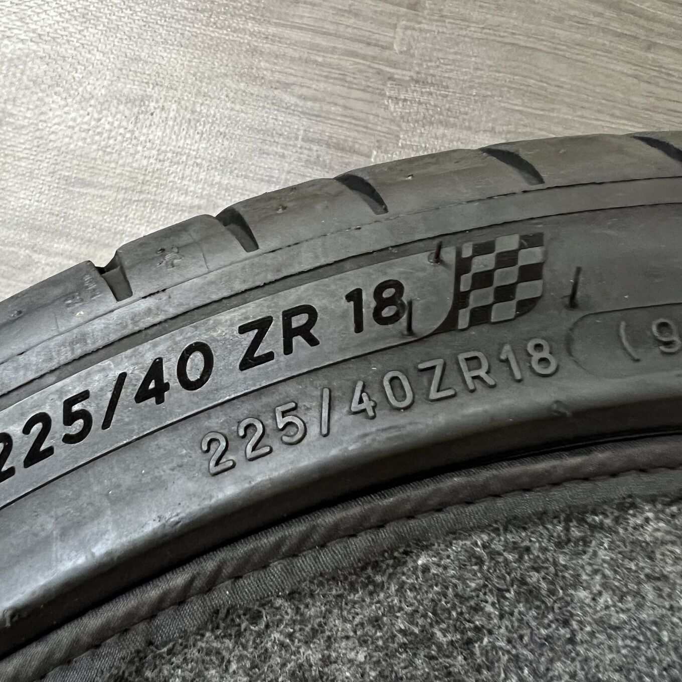 Michelin PILOT SPORT 4 225/40 R18, фото 6
