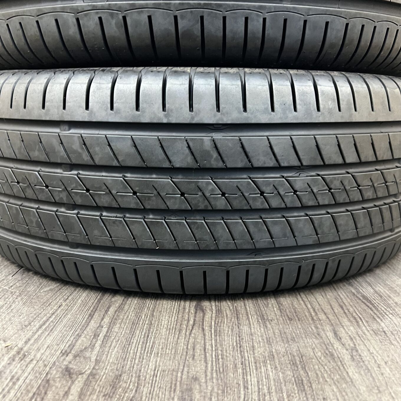 Continental ULTRACONTACT UC7 215/60 R16, фото 2