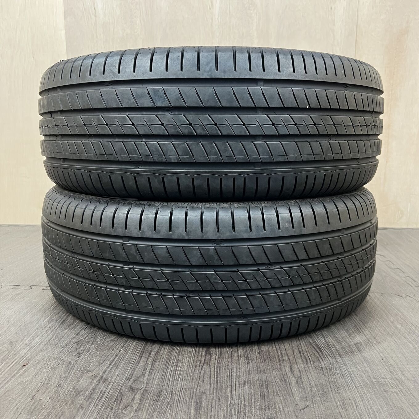 Continental ULTRACONTACT UC7 215/60 R16, фото 3