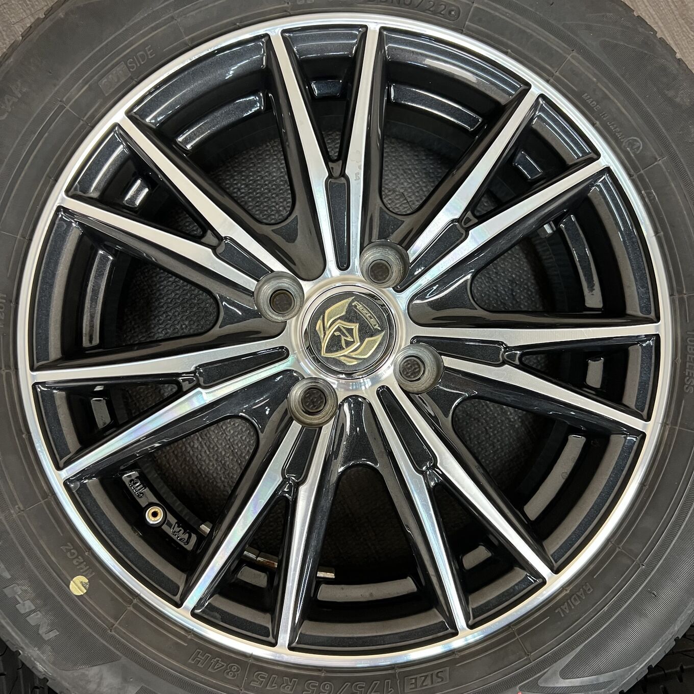 Bridgestone RIZLEY 175/65 R15, фото 5