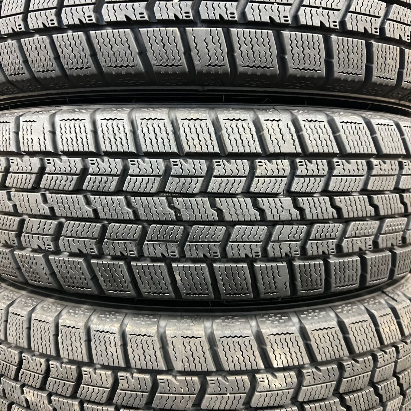 Goodyear ICE NAVI 7 155/65 R14, фото 2