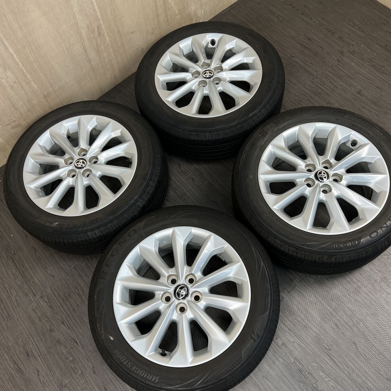 Bridgestone COROLLA TOURING 205/55 R16, фото 6