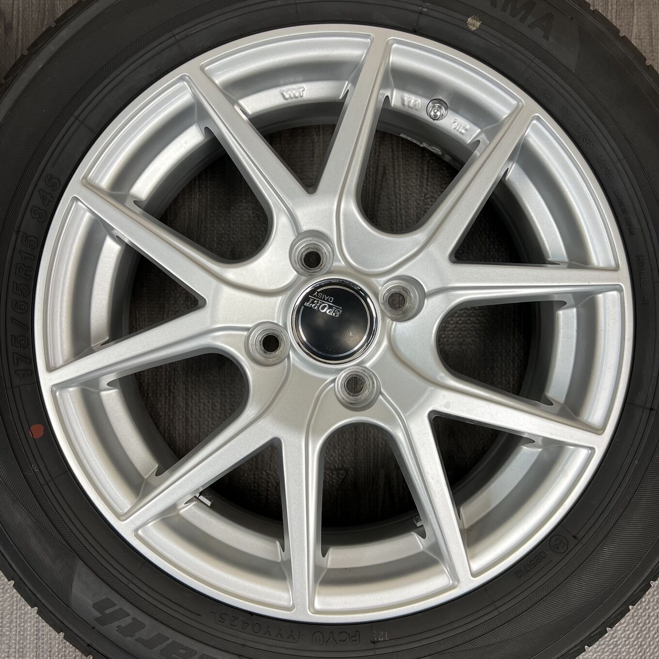 Yokohama BLUEARTH 175/65 R15, фото 3