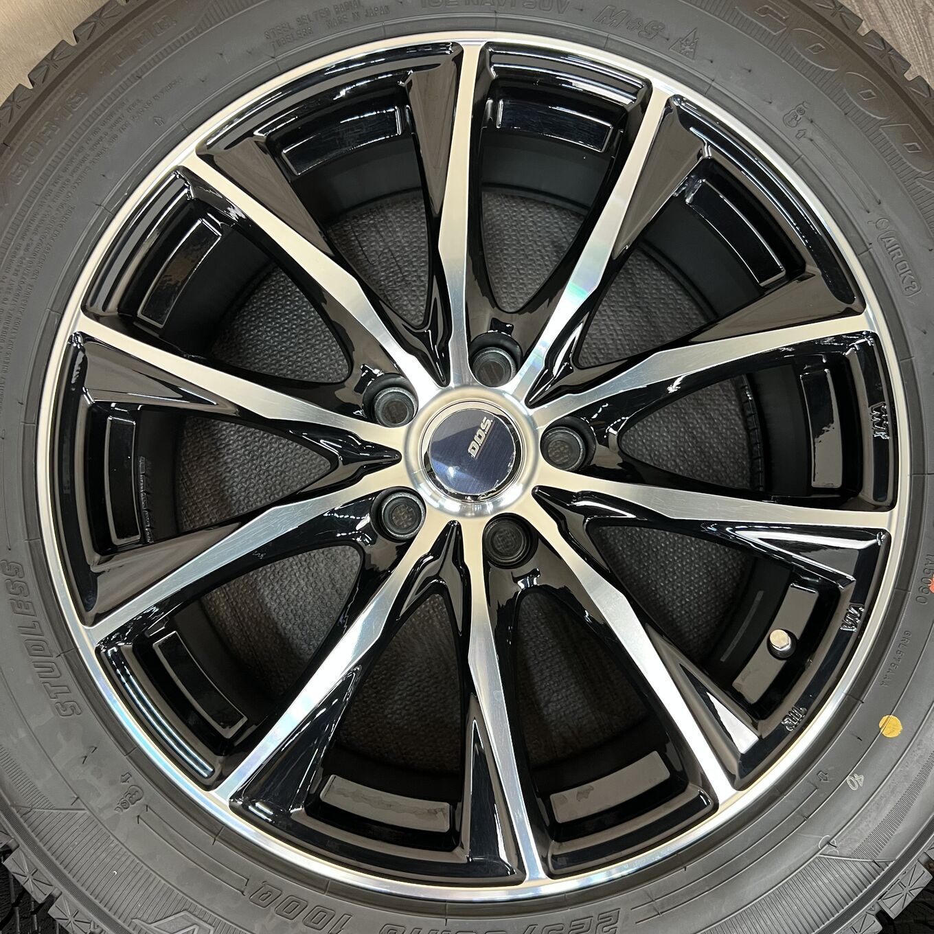 Goodyear D.O.S. 225/60 R18, фото 5