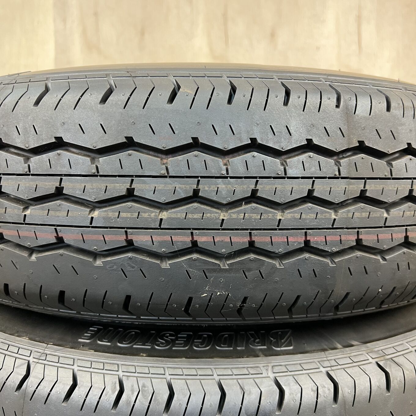 195/80 R15 Bridgestone ECOPIA EP001S — 34 000 ¥/комплект