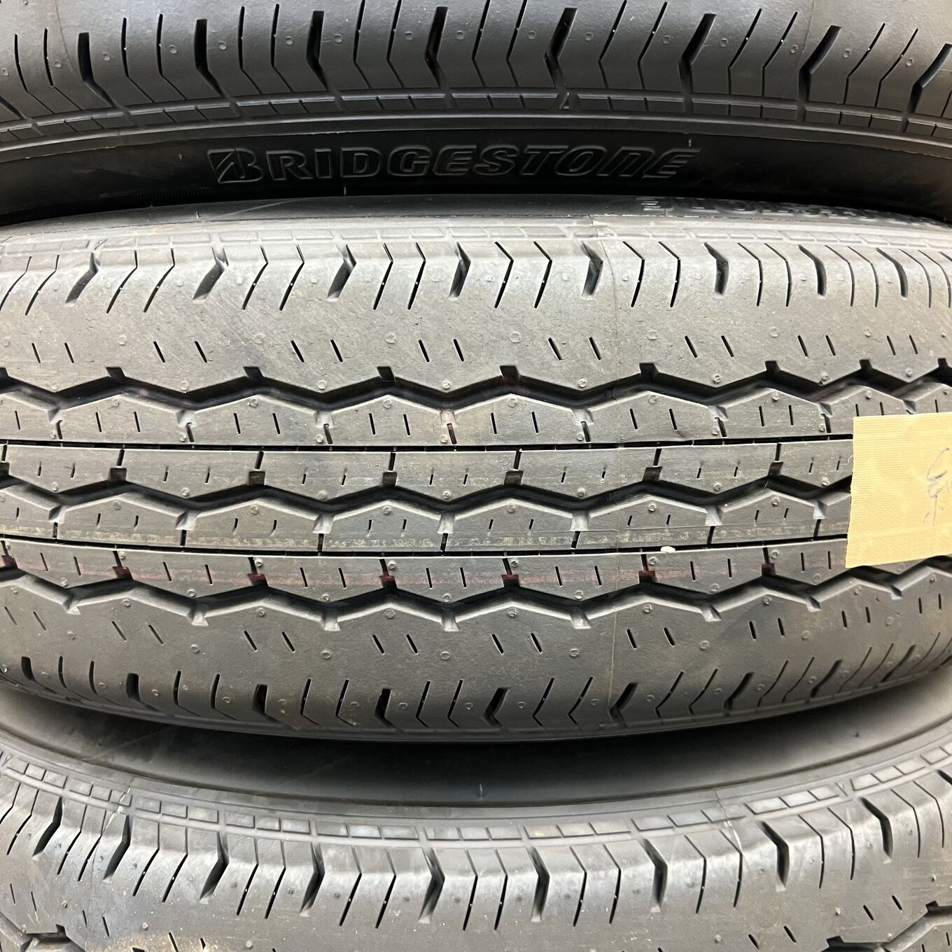 Bridgestone ECOPIA EP001S 195/80 R15, фото 3