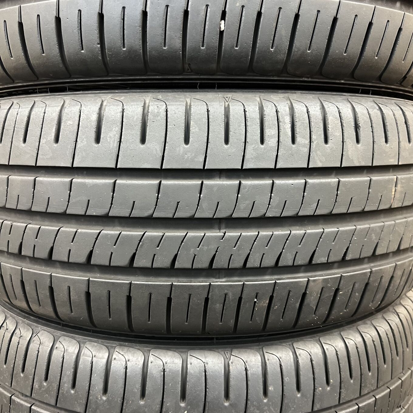 Dunlop ENASAVE EC204 205/50 R17, фото 3