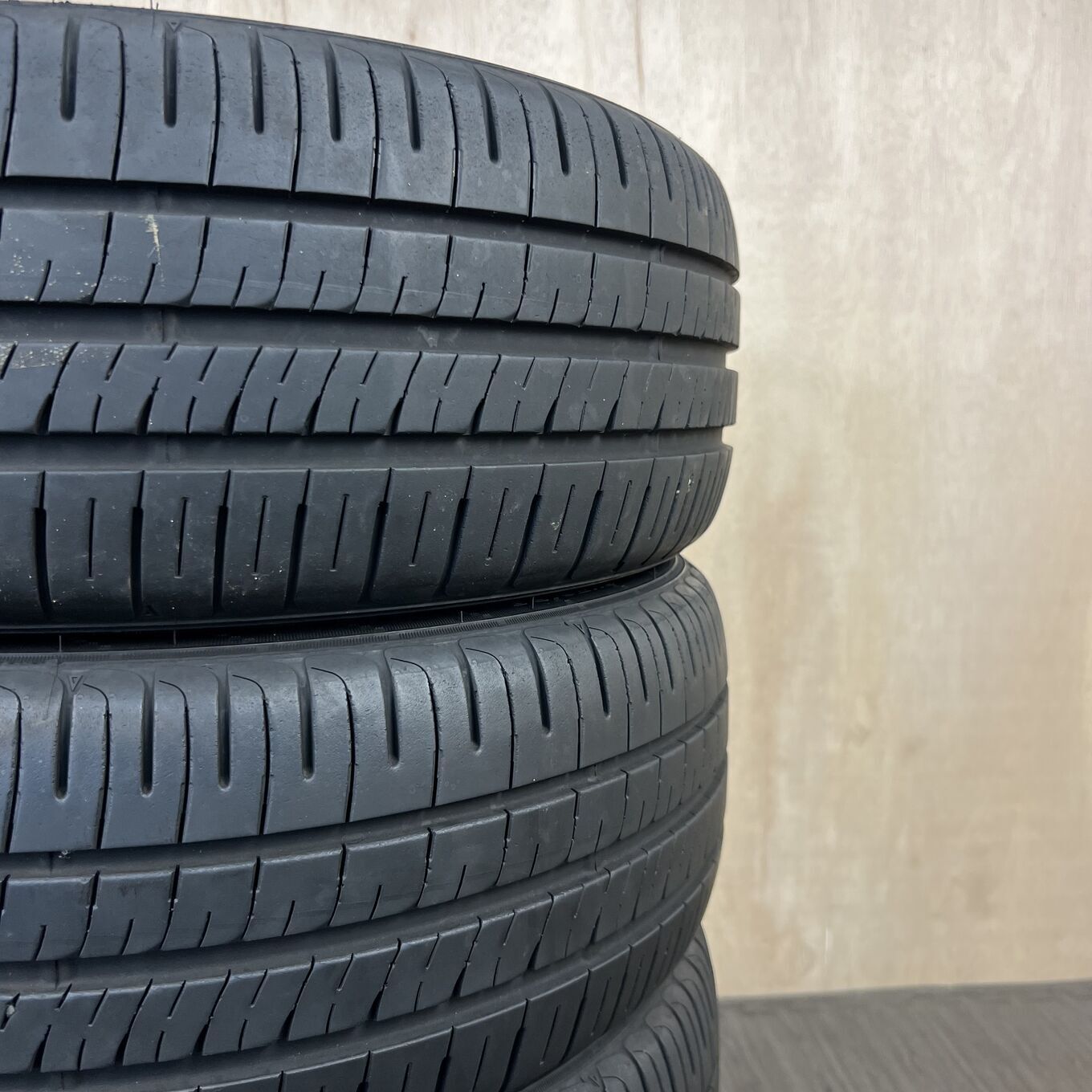 Dunlop ENASAVE EC204 205/50 R17, фото 6