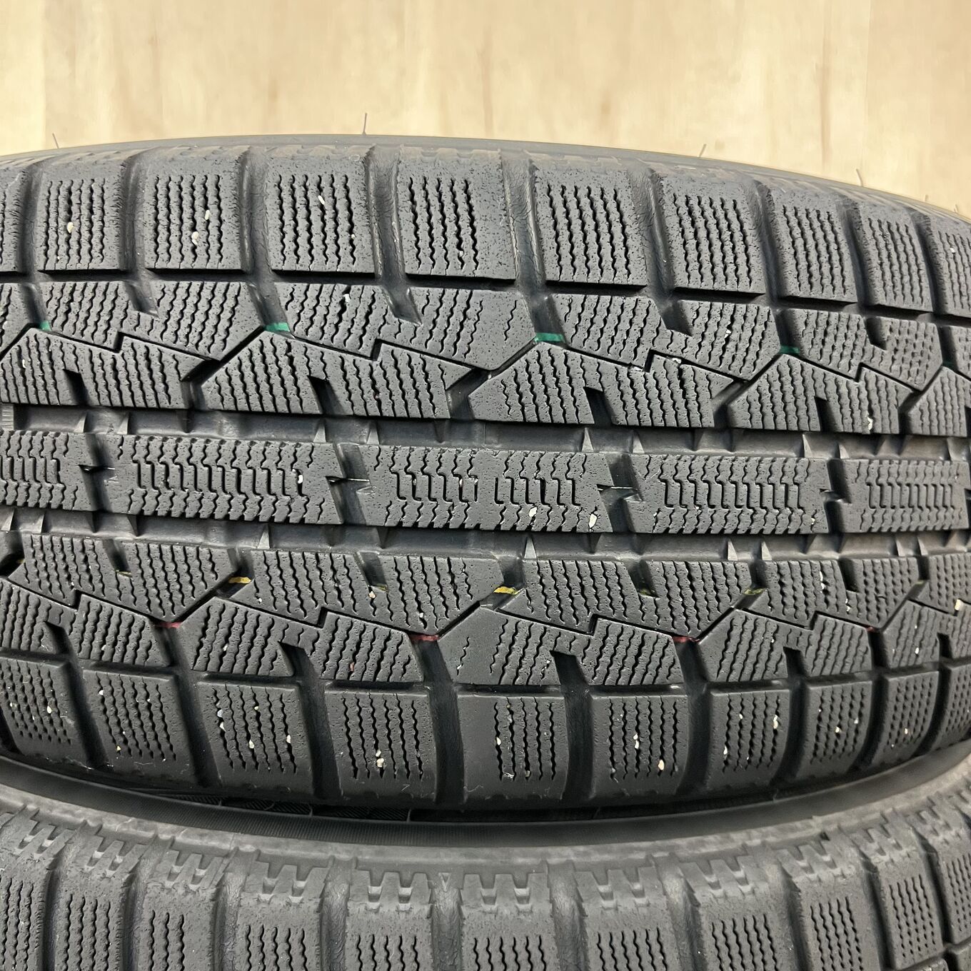 205/55 R16 Toyo OBSERVE GIZ — 6 800 ¥/комплект