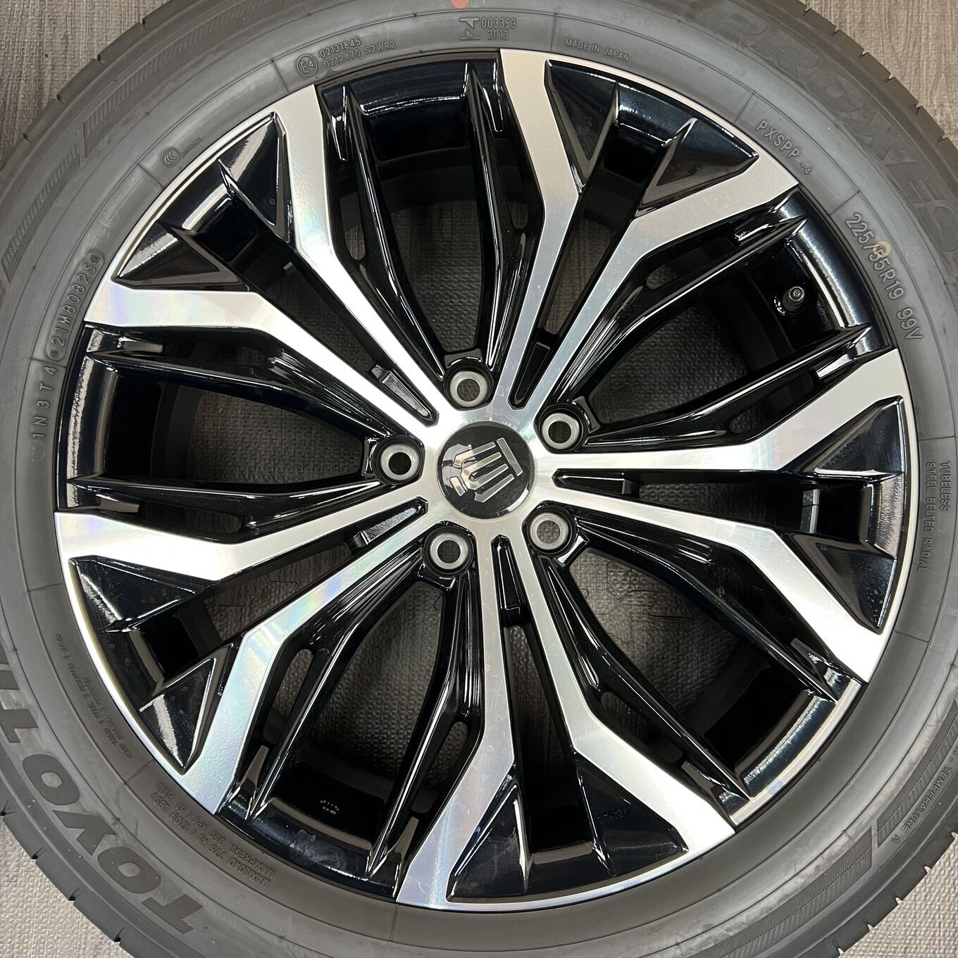 Toyo CROWN R19 7J ET40 5x114.3, фото 2