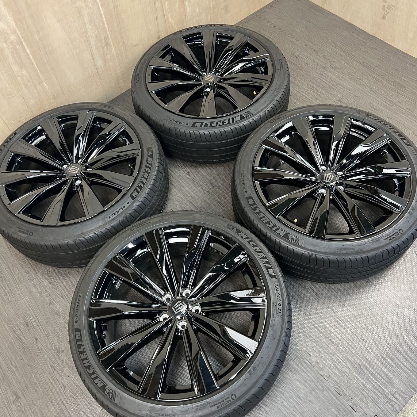Michelin CROWN 225/45 R21, фото 6