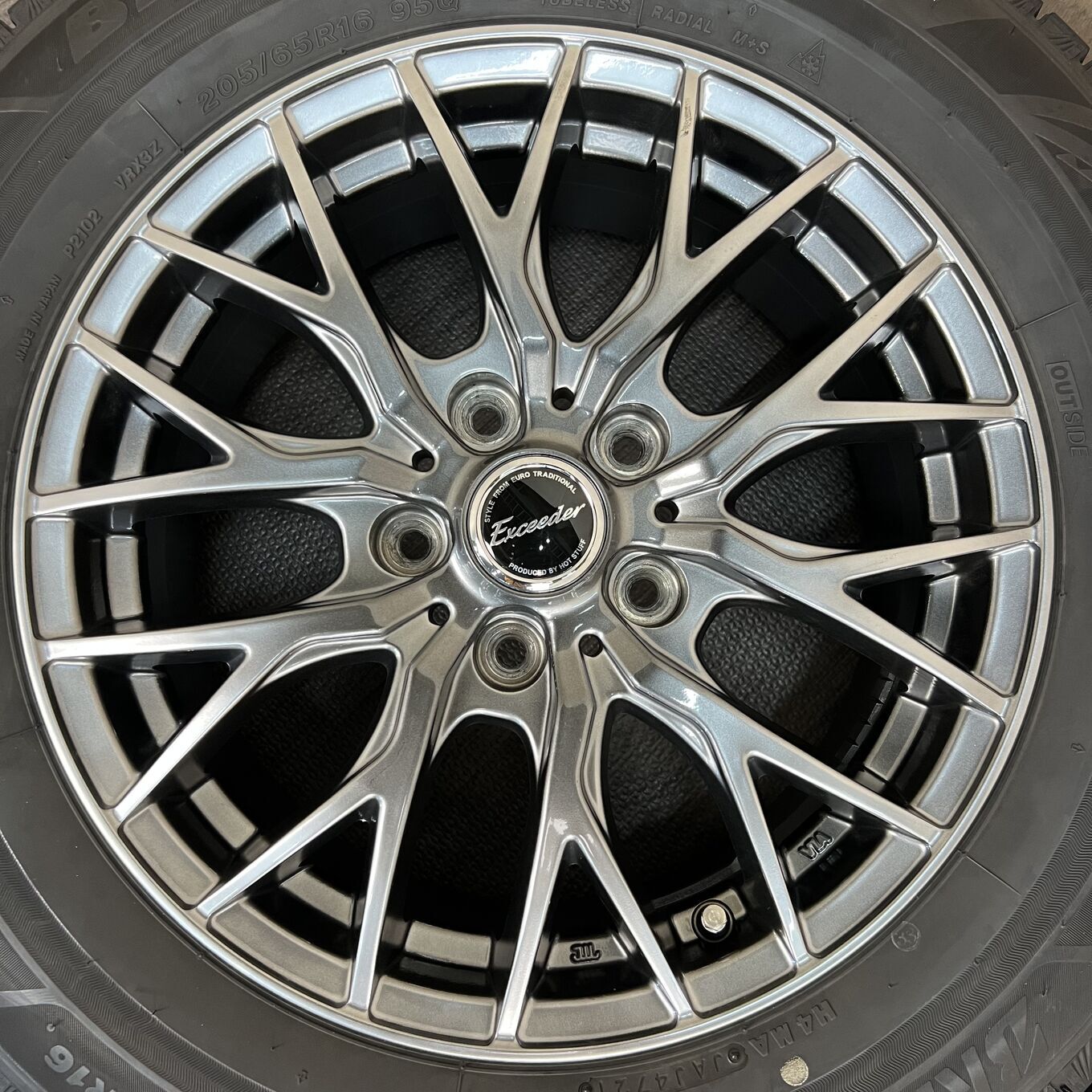 Bridgestone EXCEEDER 205/65 R16, фото 4