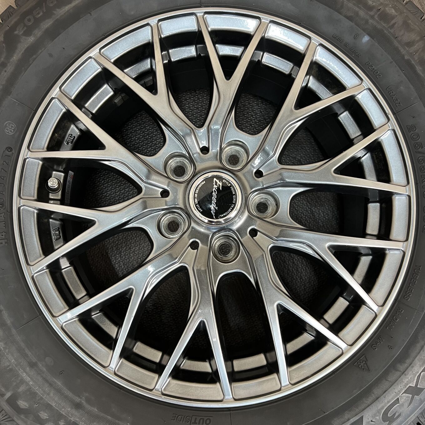 Bridgestone EXCEEDER 205/65 R16, фото 5