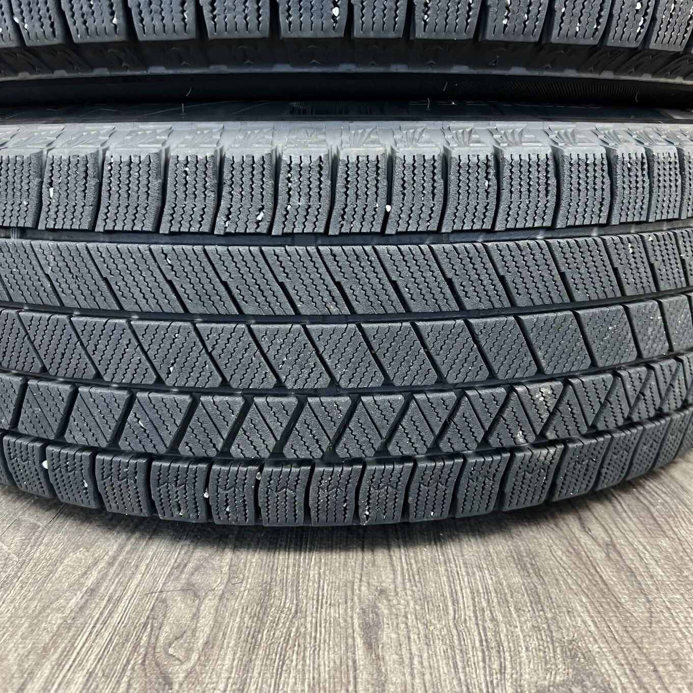 Bridgestone BLIZZAK VRX3 205/65 R16, фото 4