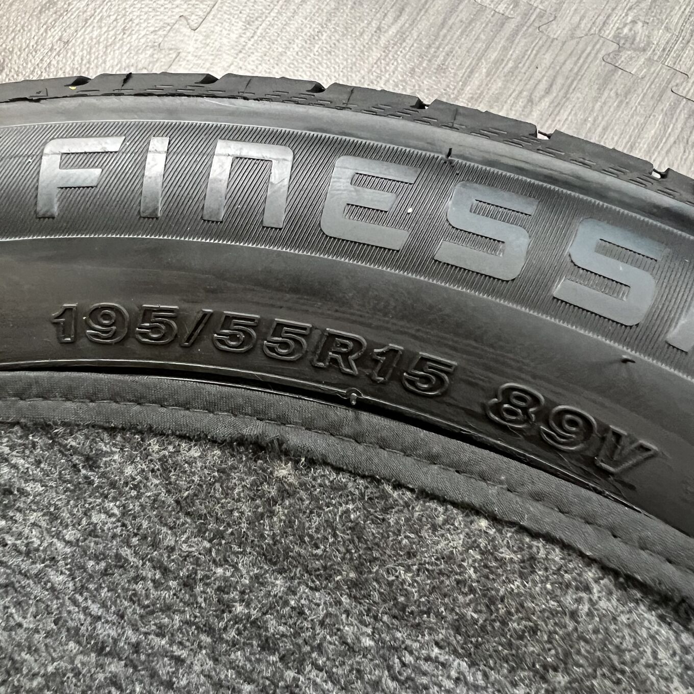 Bridgestone FINESSA HB01 ENLITEN 195/55 R15, фото 6