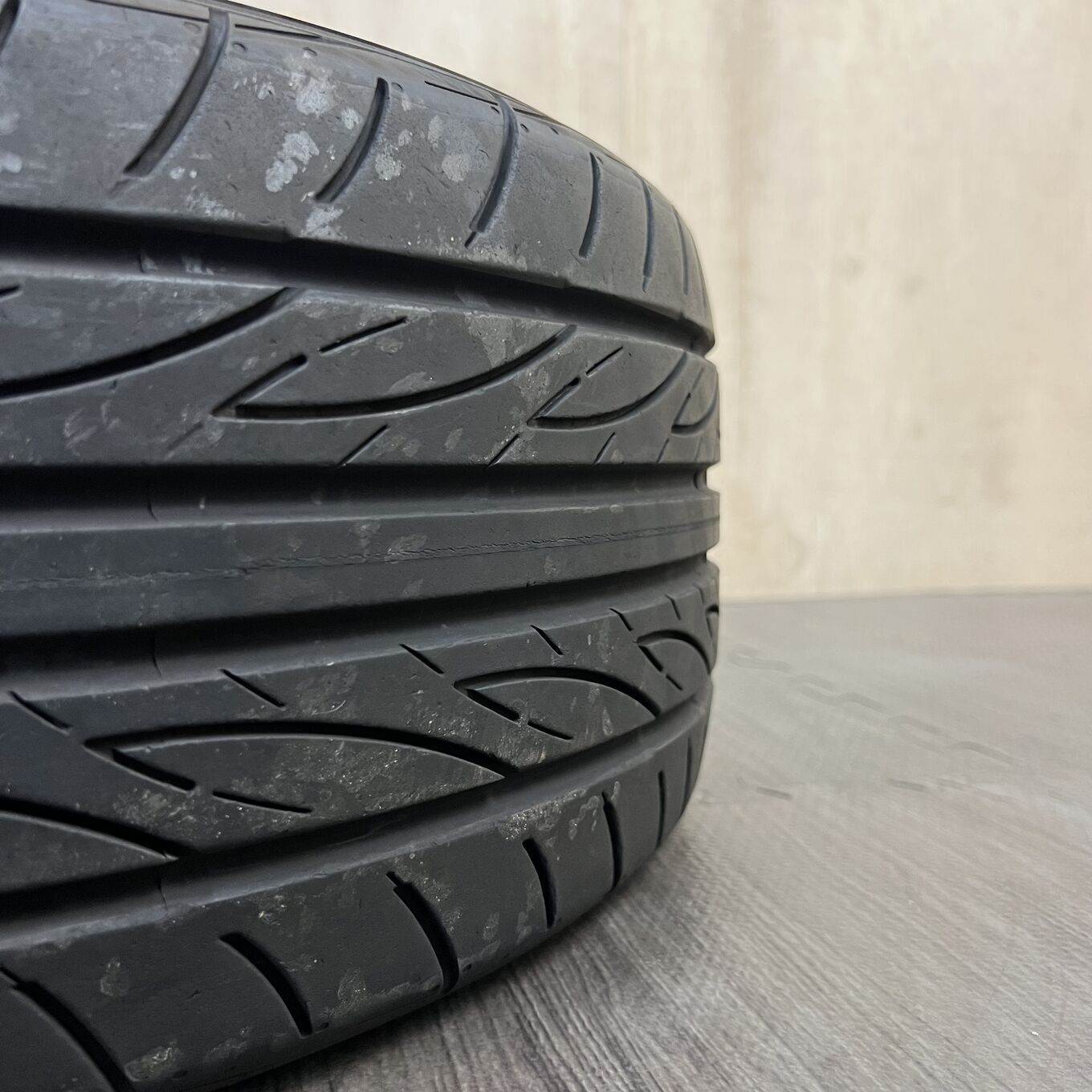 Yokohama ADVAN FLEVA 225/40 R18, фото 3