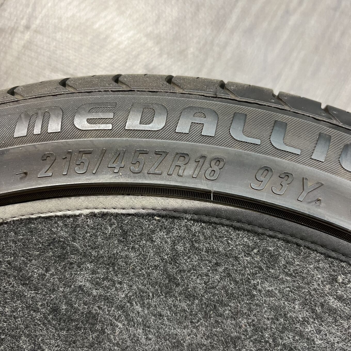 CST MD-A1 215/45 R18, фото 5