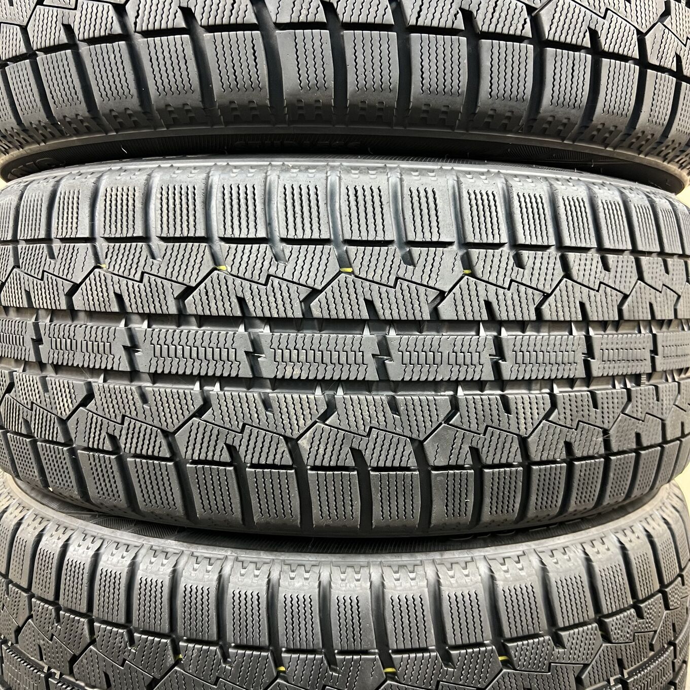 Toyo OBSERVE GARIT GIZ 215/50 R17, фото 2
