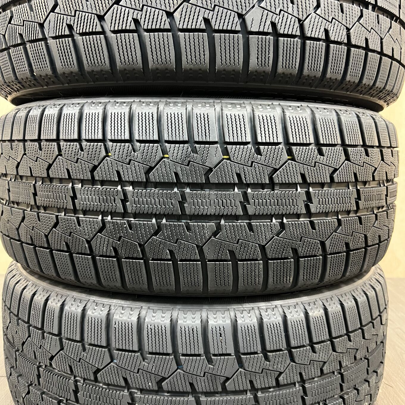 Toyo OBSERVE GARIT GIZ 215/50 R17, фото 3