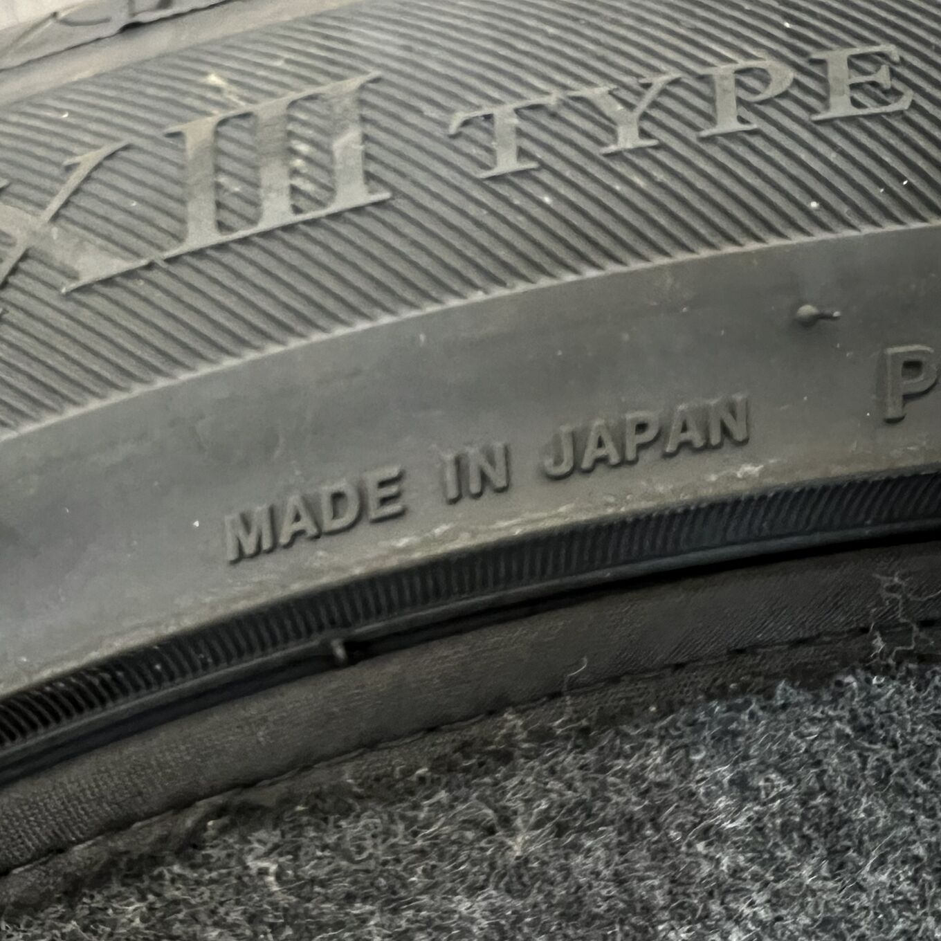 Bridgestone REGNO GR-XIII TYPE RV 215/50 R18, фото 6