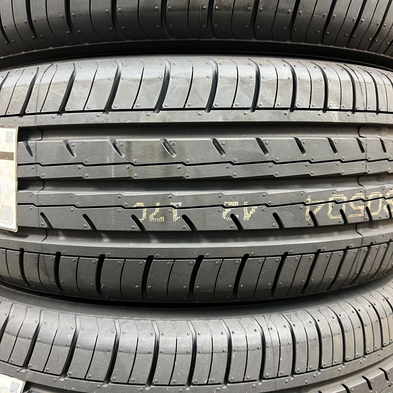 Yokohama BLUEARTH ES32 185/55 R16, фото 2