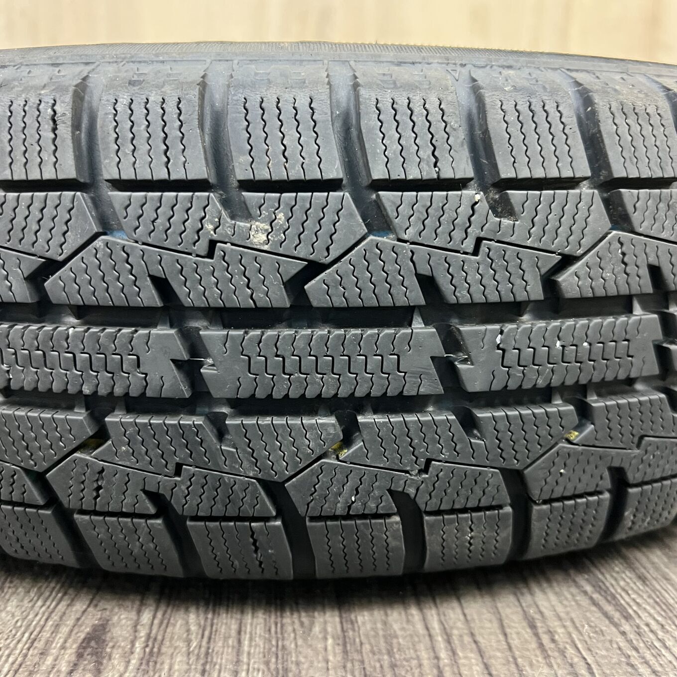 165/65 R15 Toyo OBSERVE GARIT GIZ — 10 200 ¥/комплект