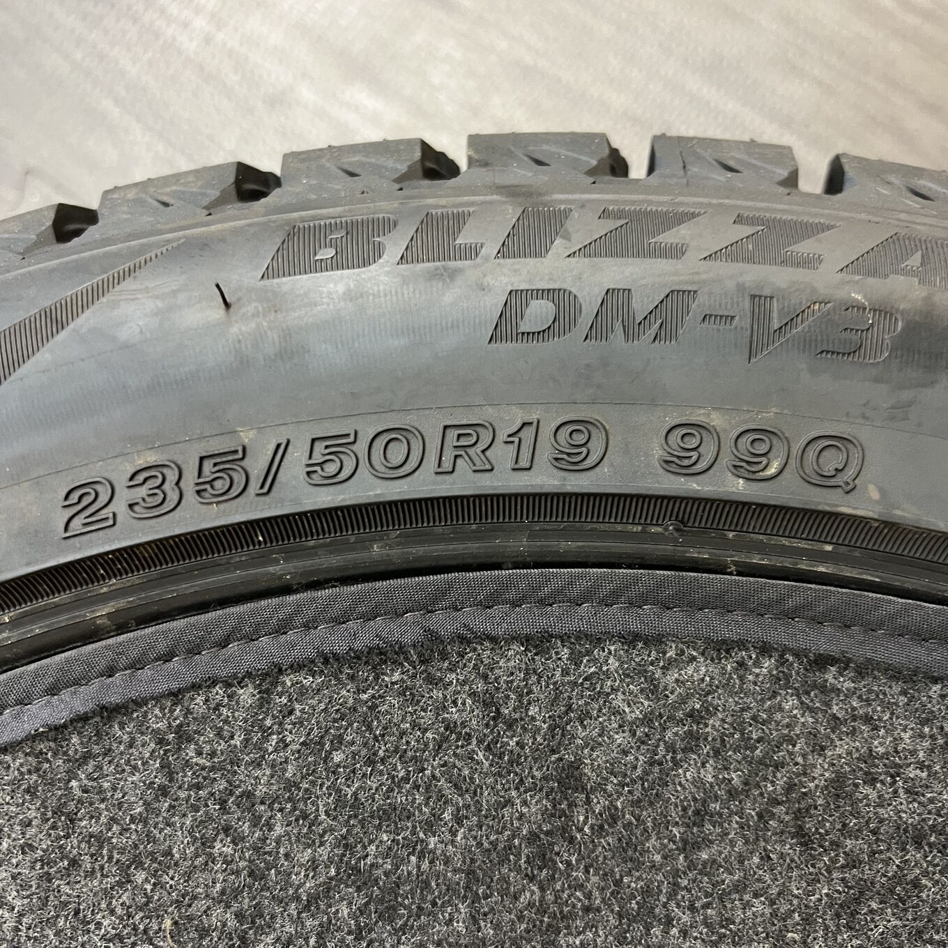 Bridgestone BLIZZAK DM-V3 235/50 R19, фото 5