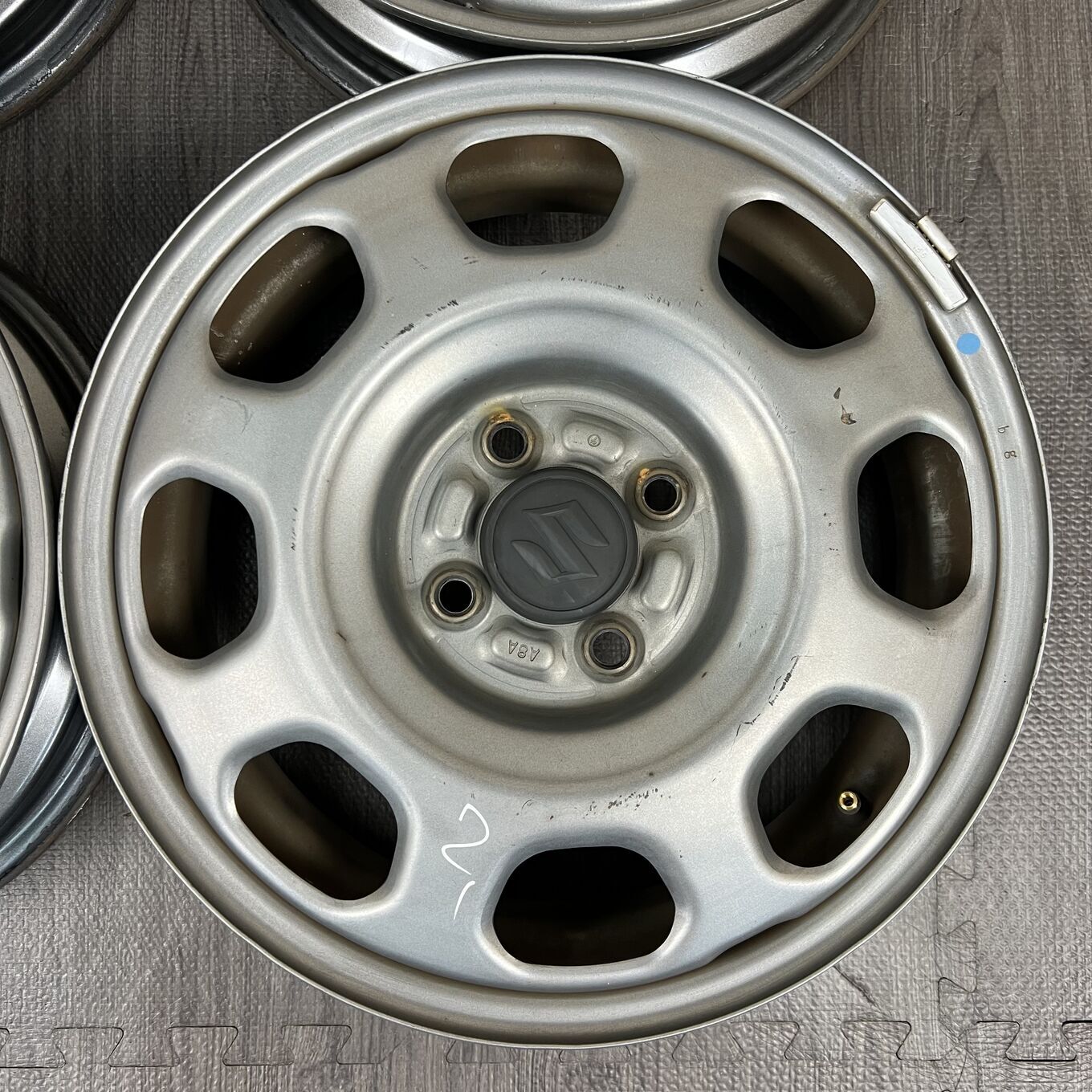 HUSTLER R15 4.5J ET45 4x100, фото 2