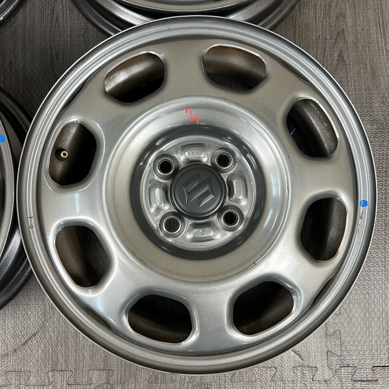 HUSTLER R15 4.5J ET45 4x100, фото 2