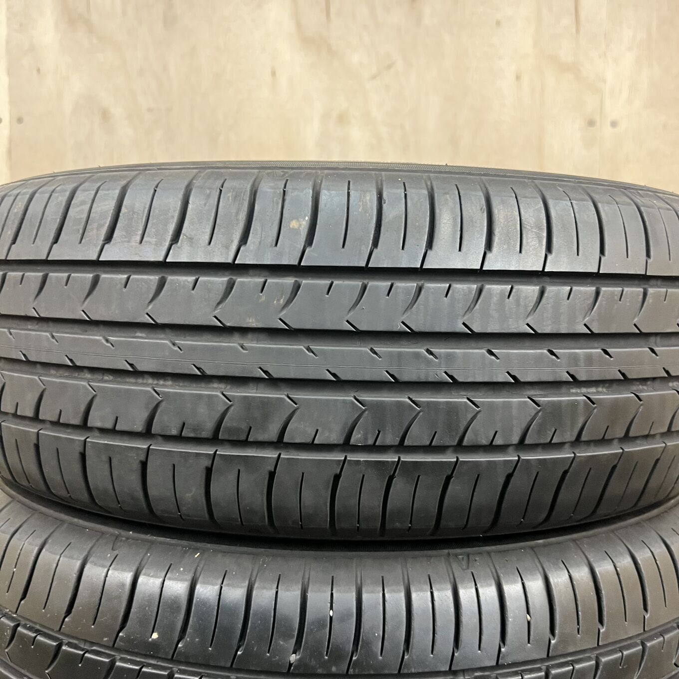 195/65 R15 Goodyear EFFICIENTGRIP ECO EG01 — 12 800 ¥/комплект
