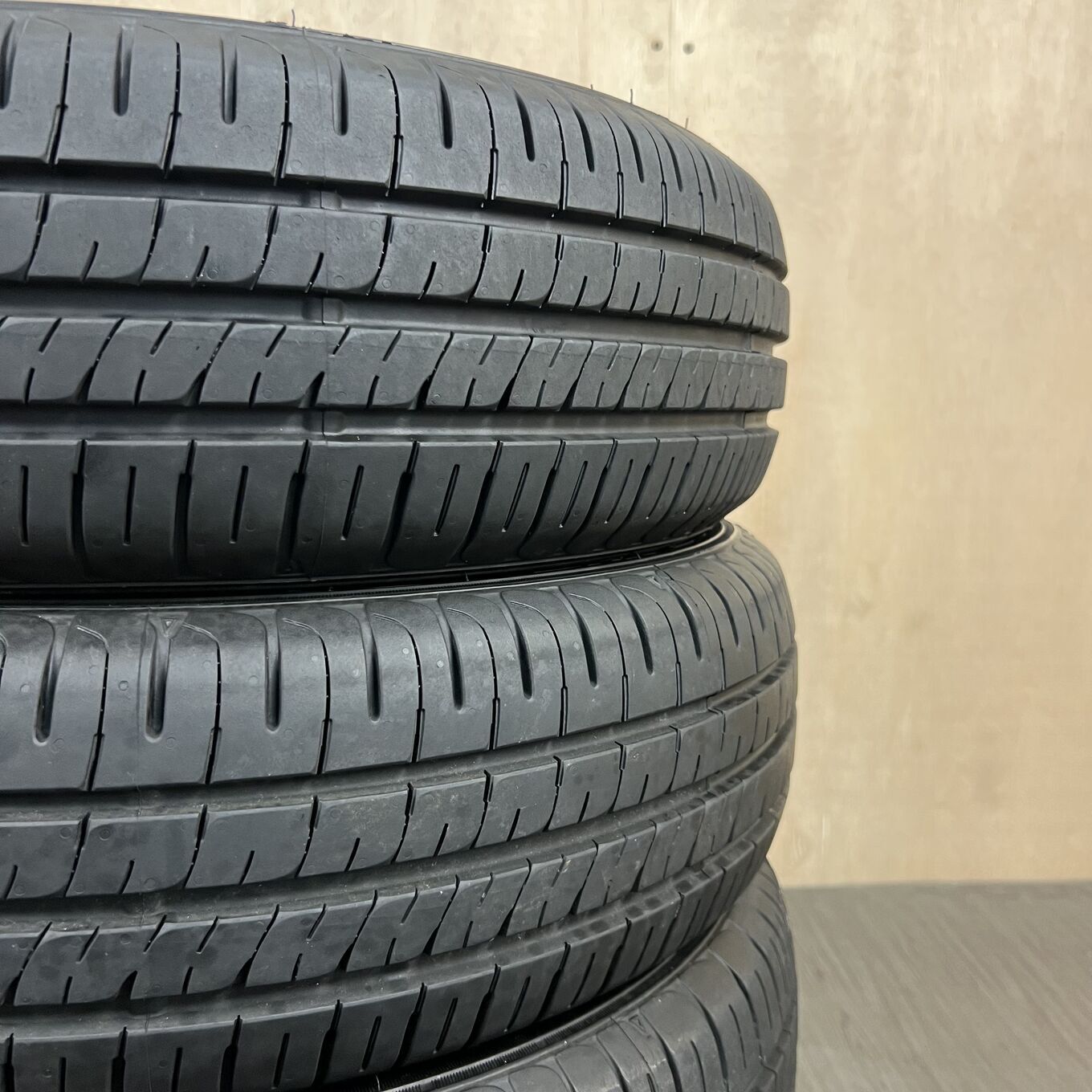 Dunlop ENASAVE EC204 185/65 R15, фото 6