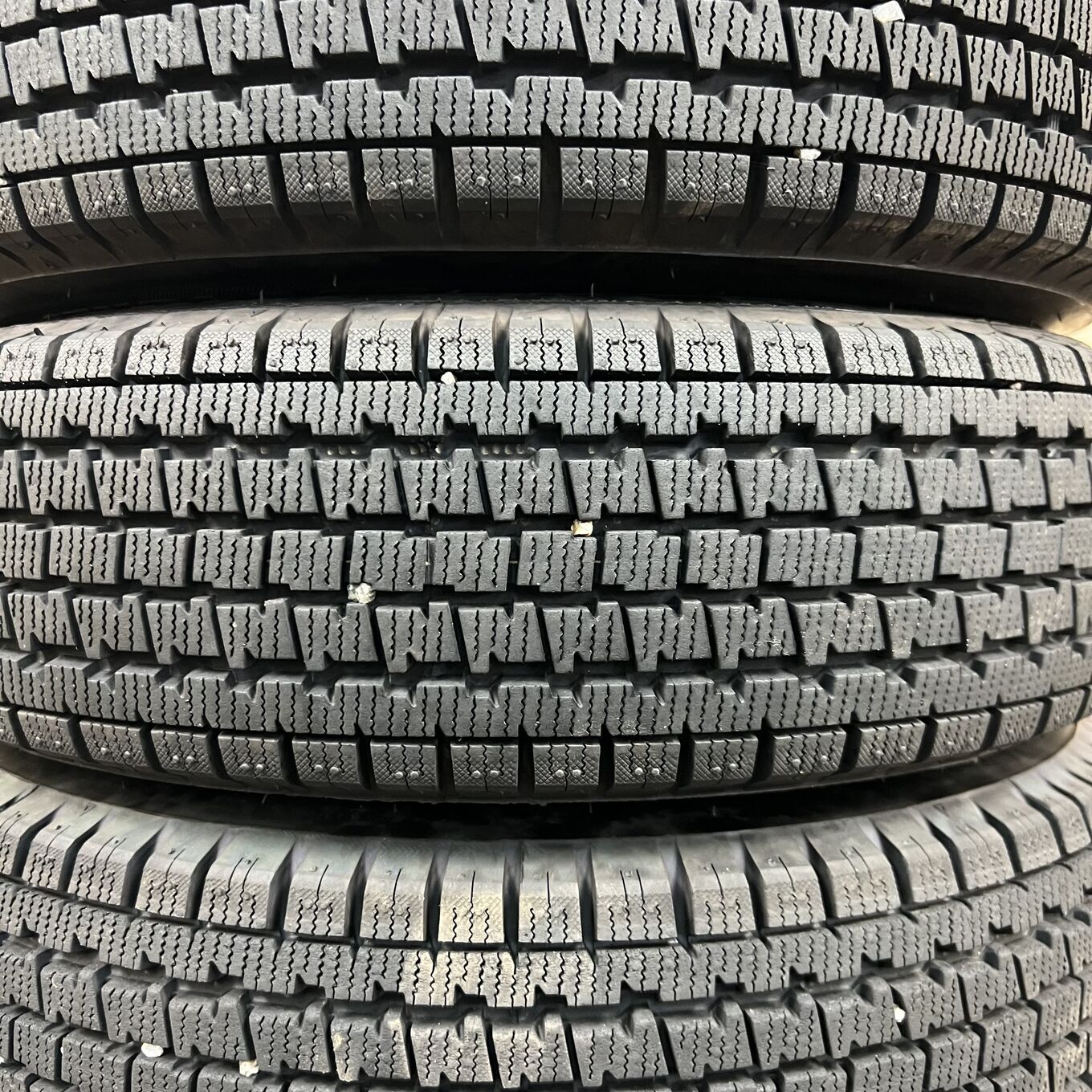 Bridgestone W300 145/80 R12, фото 2