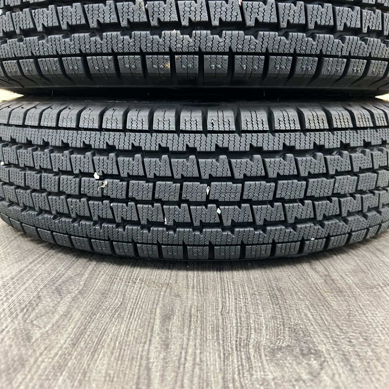 Bridgestone W300 145/80 R12, фото 4