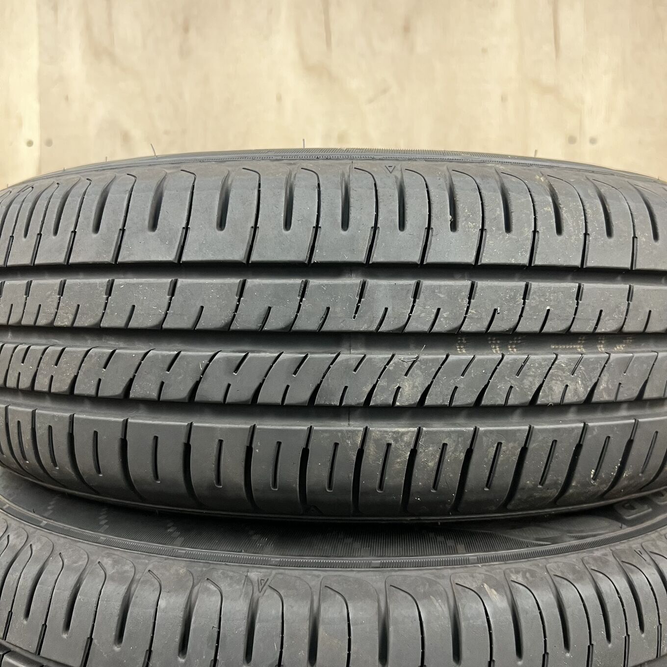 175/65 R15 Dunlop ENASAVE EC204 — 15 300 ¥/комплект