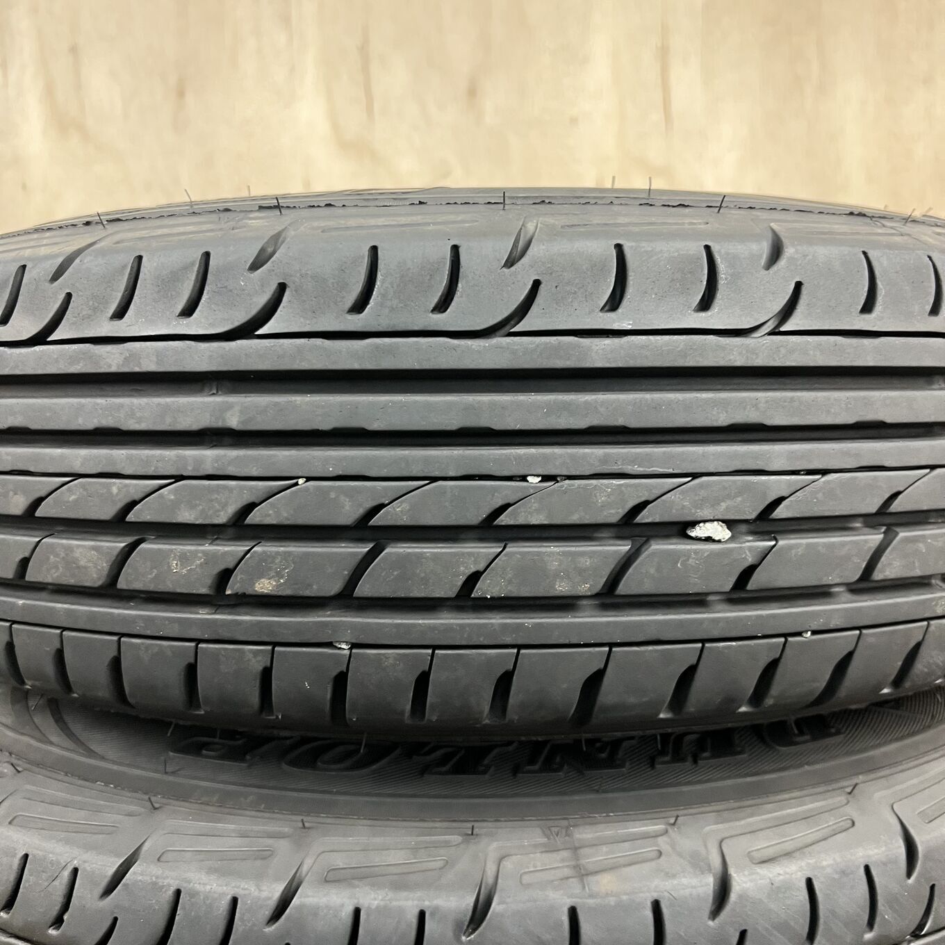 195/80 R15 Dunlop DIGI-TYRE RV503 — 28 100 ¥/комплект