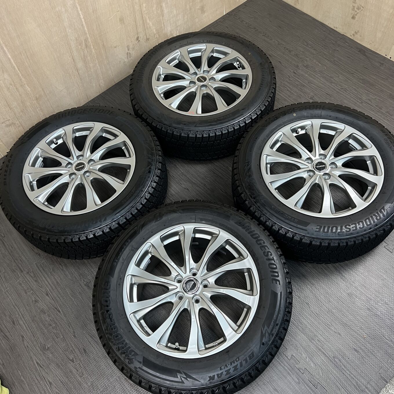 Bridgestone BALMINUM TR-10 225/60 R17, фото 6