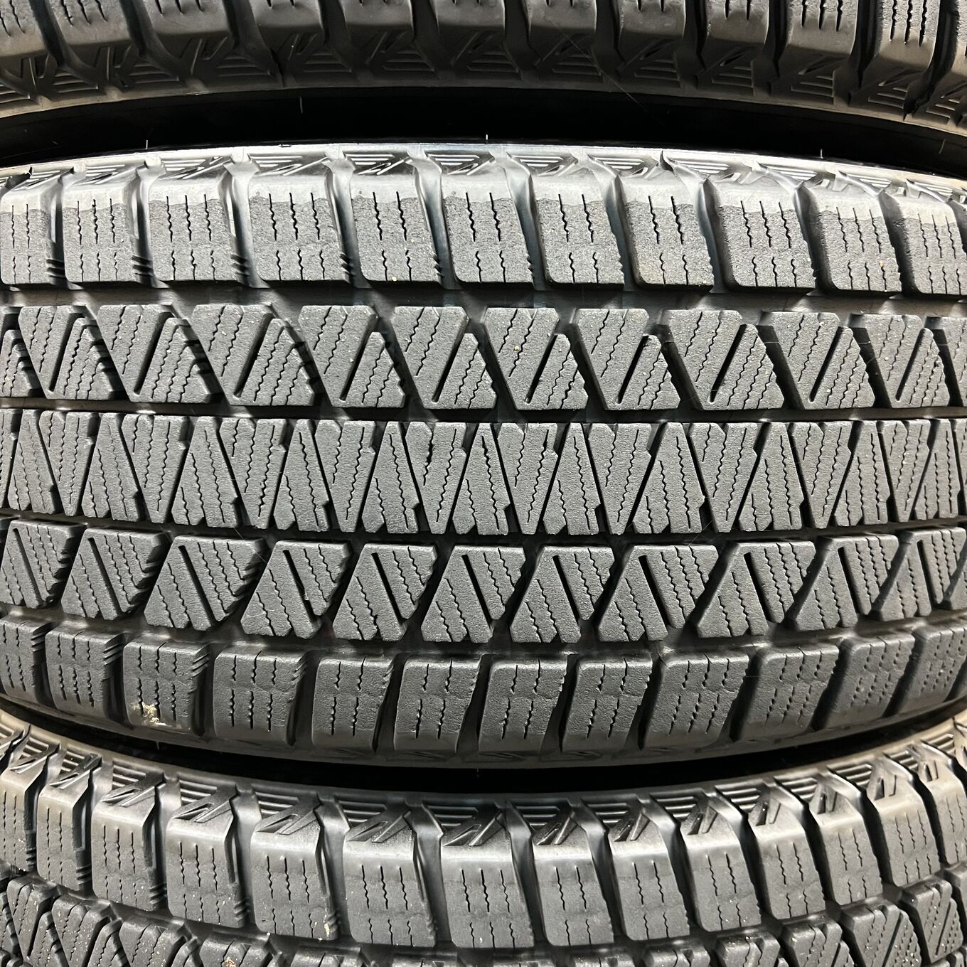 Bridgestone BLIZZAK DM-V3 225/60 R17, фото 3