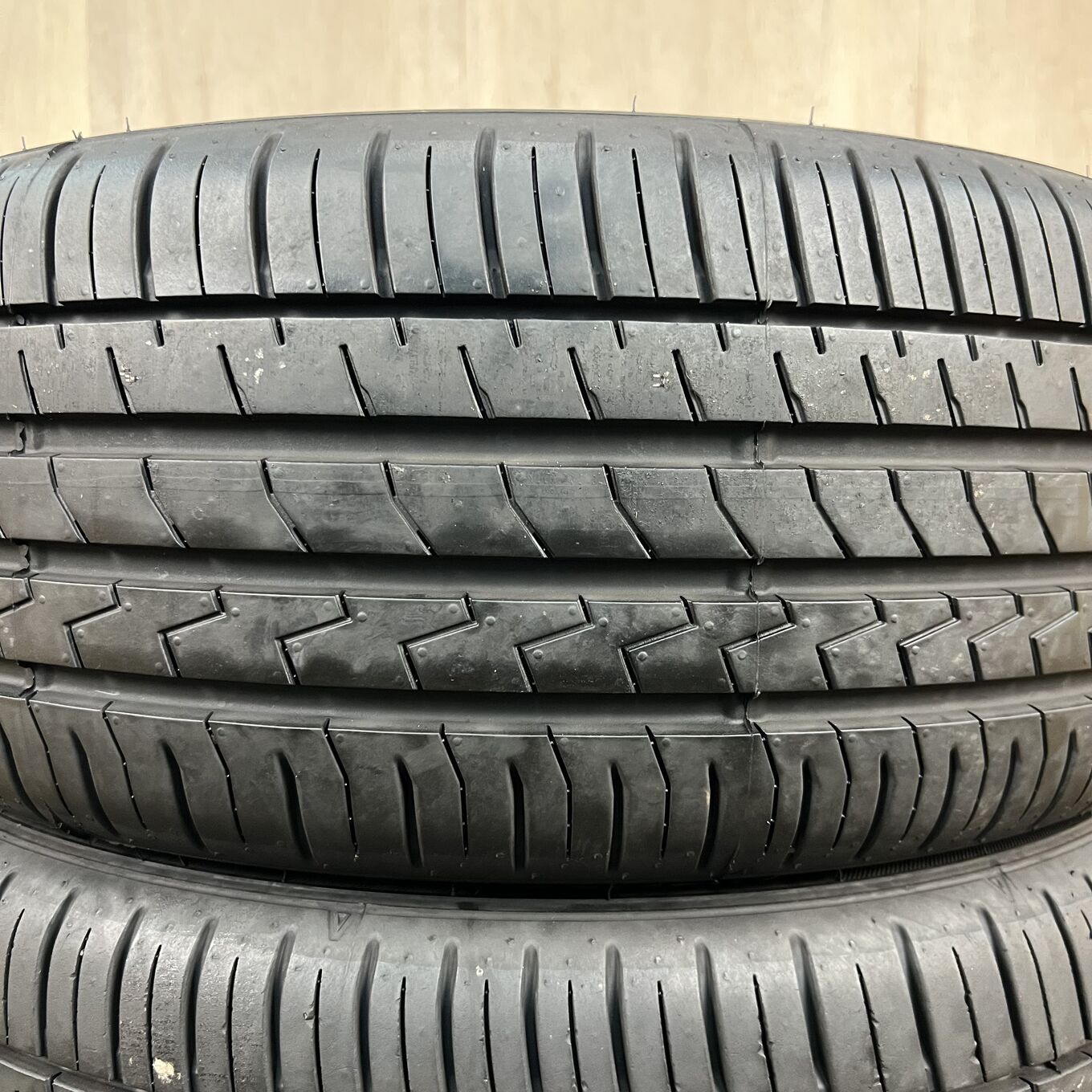 225/45 R17 Falken ZIEX ZE310 ECORUN — 27 200 ¥/комплект