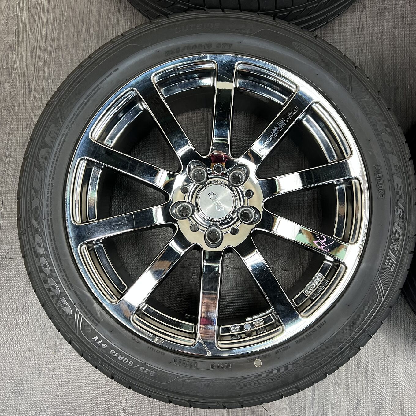 Goodyear NR 235/50 R18, фото 2