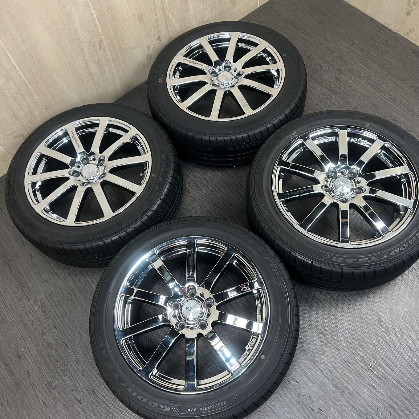 Goodyear NR 235/50 R18, фото 6