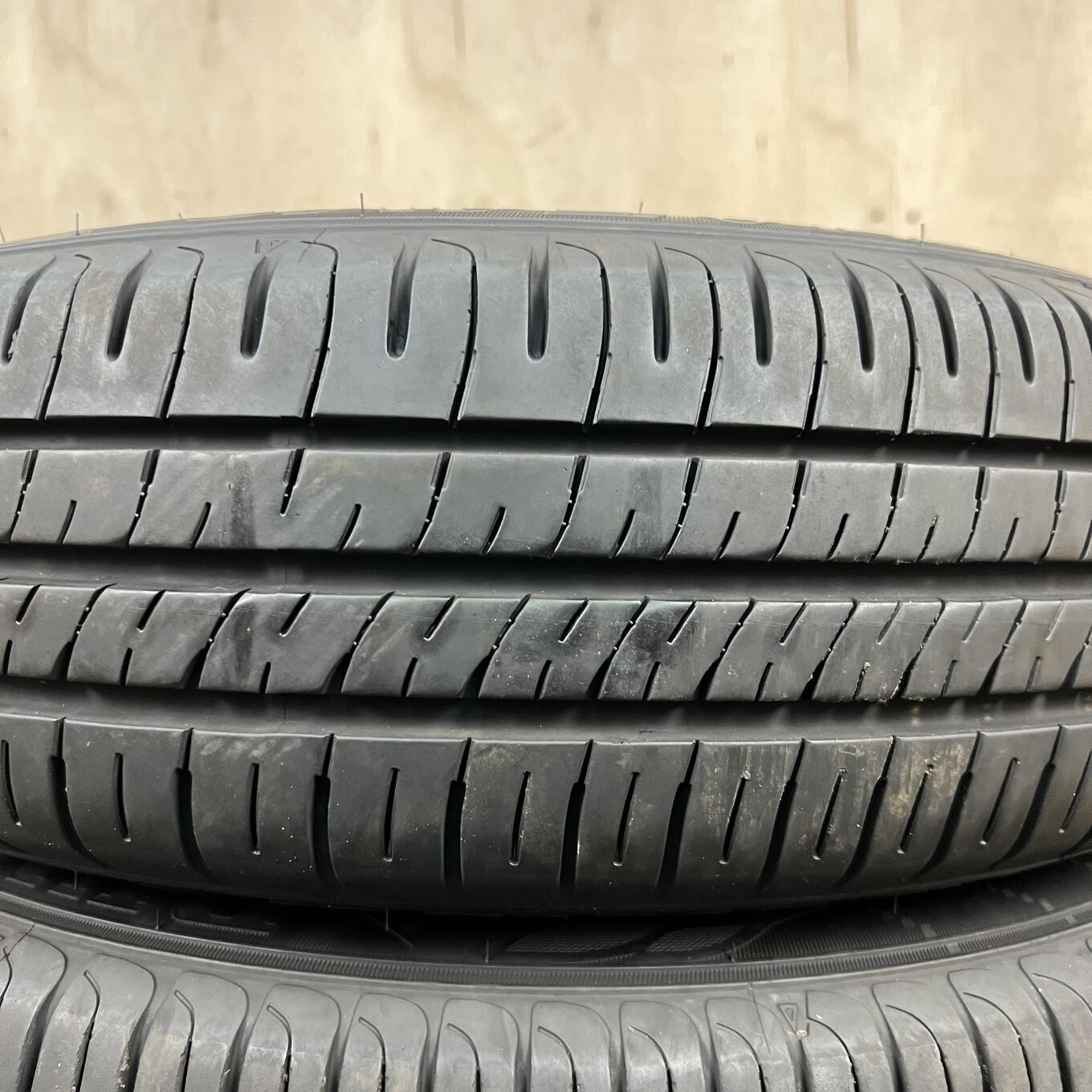 175/65 R15 Dunlop ENASAVE EC204 — 18 700 ¥/комплект