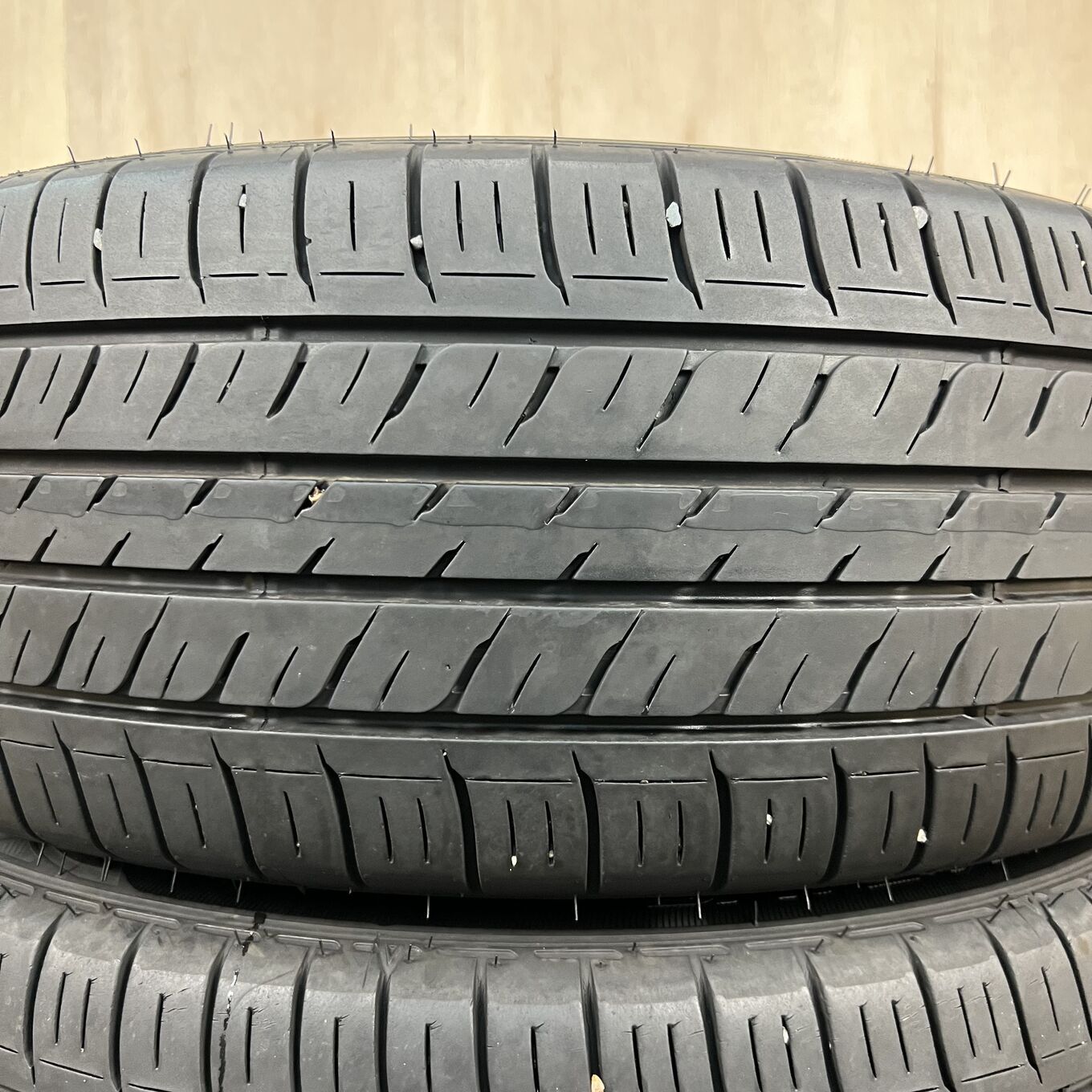 215/50 R17 Dunlop ENASAVE EC300 — 25 500 ¥/комплект