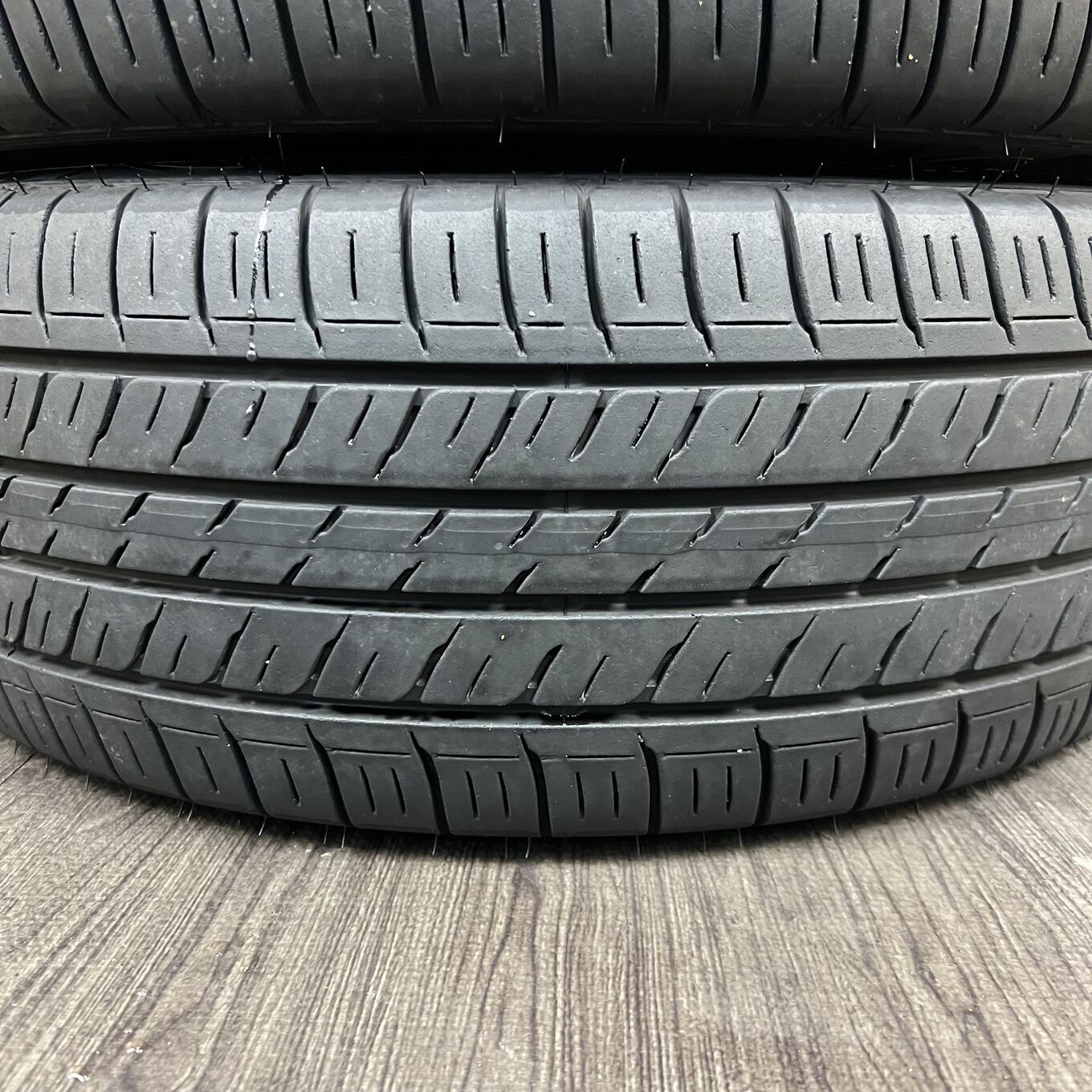 Dunlop ENASAVE EC300 215/50 R17, фото 4