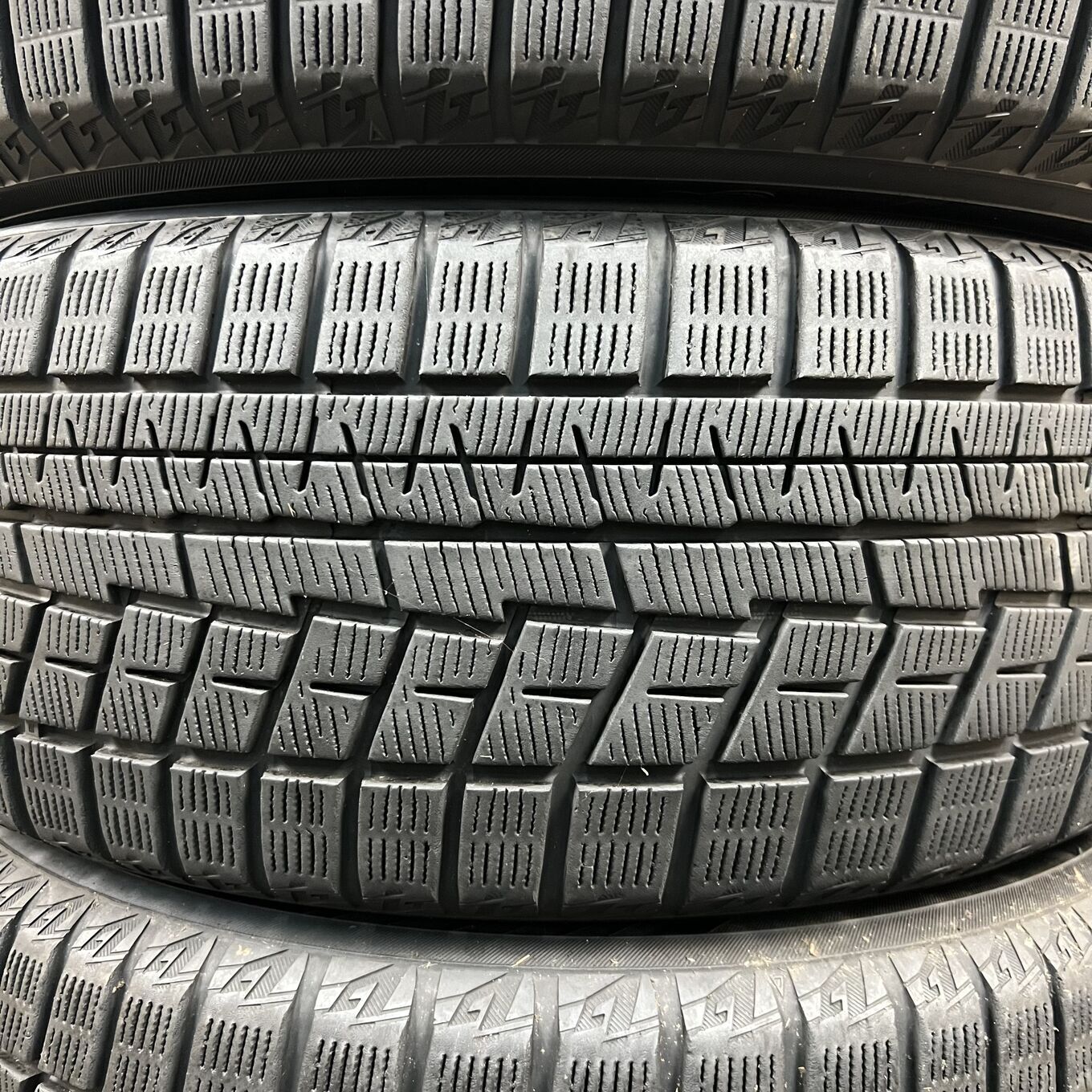Yokohama ICE GUARD IG60 215/50 R17, фото 3