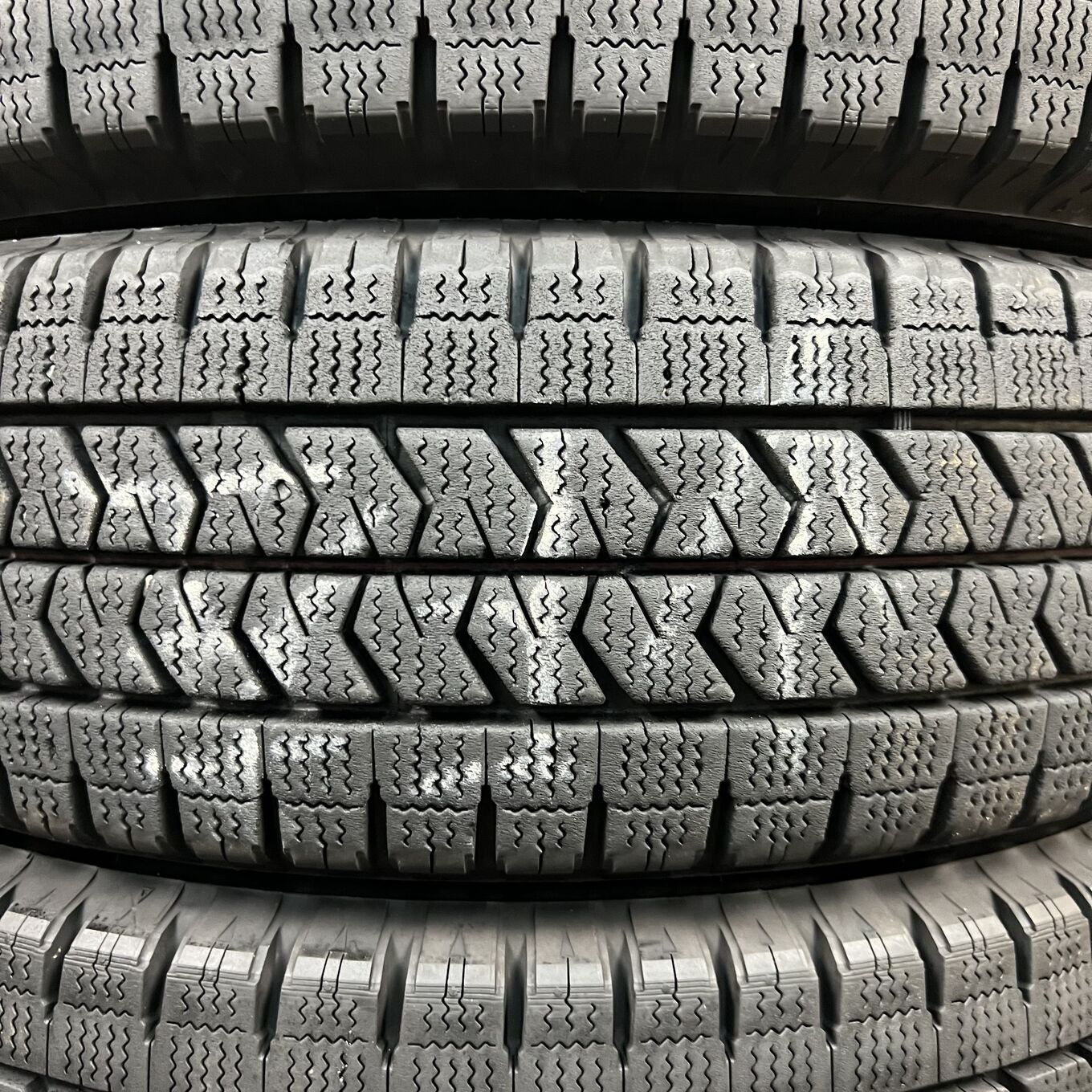 Bridgestone BLIZZAK W989 195/75 R15, фото 2