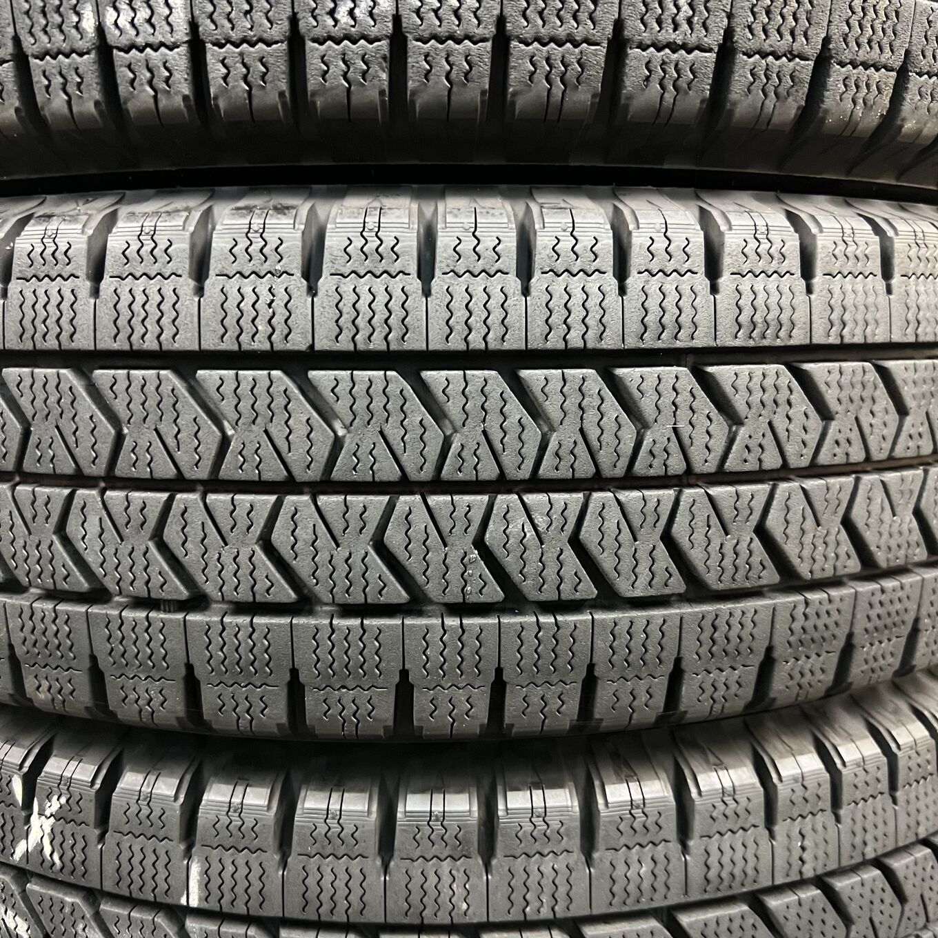 Bridgestone BLIZZAK W989 195/75 R15, фото 3