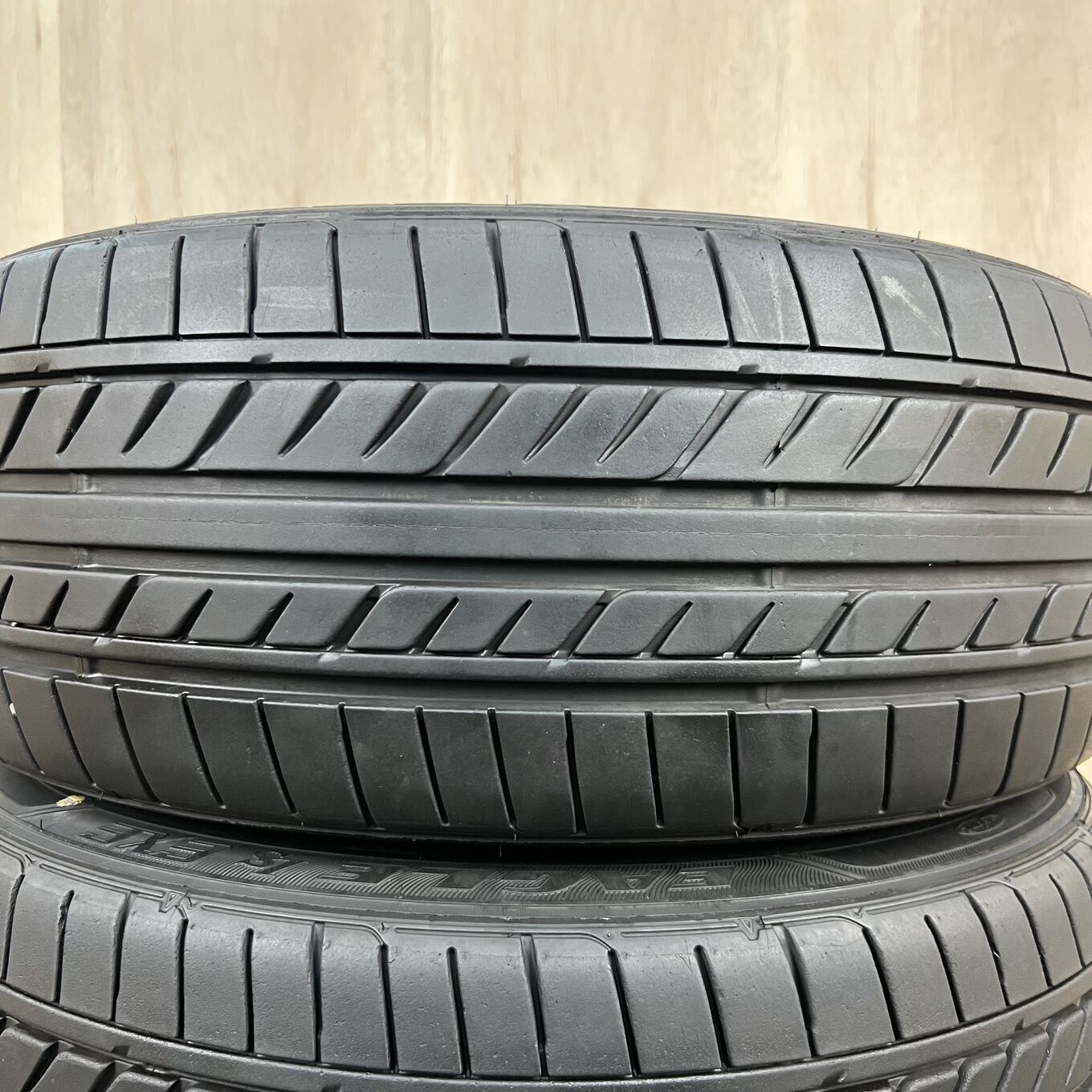 225/45 R18 Goodyear EAGLE LS EXE — 28 100 ¥/комплект