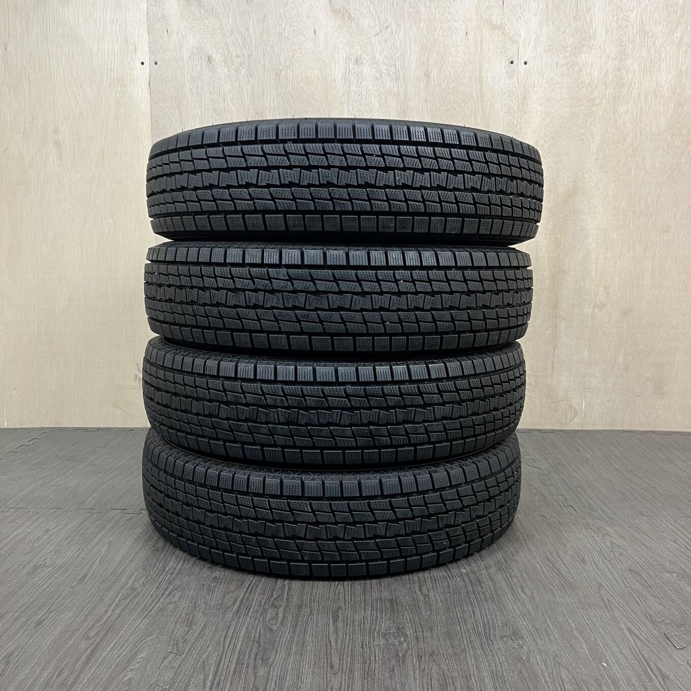 Goodyear ICE NAVI SUV 175/80 R16, фото 5