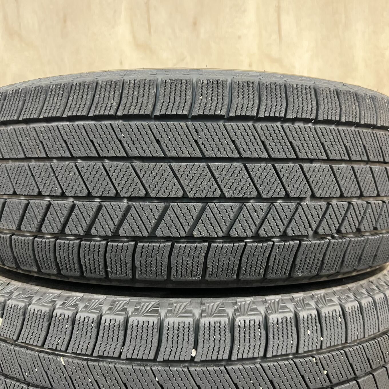 195/65 R15 Bridgestone BLIZZAK VRX3 — 21 300 ¥/комплект